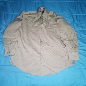 Axcess dress shirt 16 1/2 34- 35 Large green